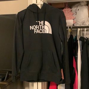 Never worn The North Face hoodie, did not fit me, size S